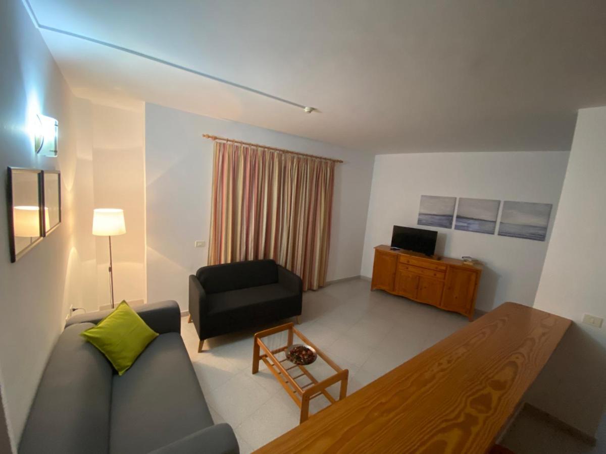 Apartamentos Martell Playa de Santiago  Exterior foto